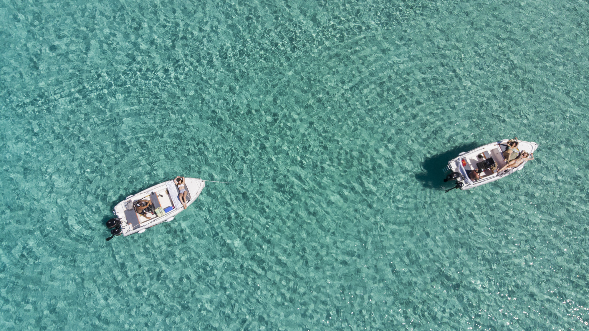 Paros boat charters - a luxurious way to experience the Aegean Sea