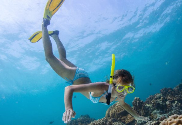 SNORKELLING EQUIPMENT