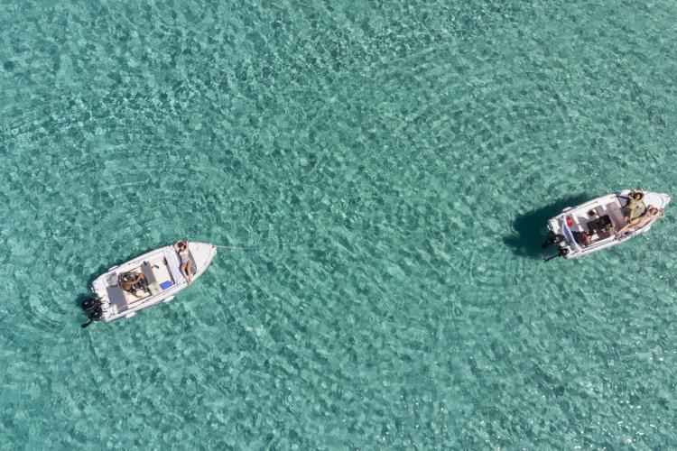 Paros boat charters - a luxurious way to experience the Aegean Sea