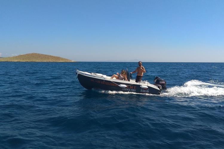 Discover Paros' cultural and historical landmarks by boat