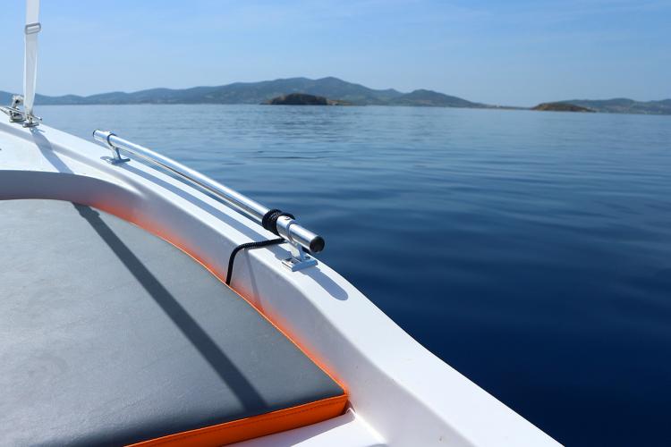 Get away from the crowds with our private sea transfer service in Paros
